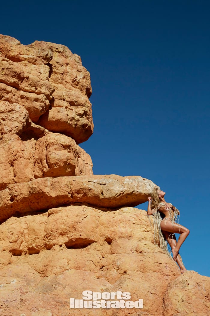 nina agdal 2015 premium photo x158332_tk2_04917-rawfinal.jpg